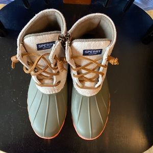 Sperry boots
